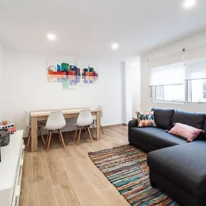 The Rest Between Picasso & Pompidou Apartamento