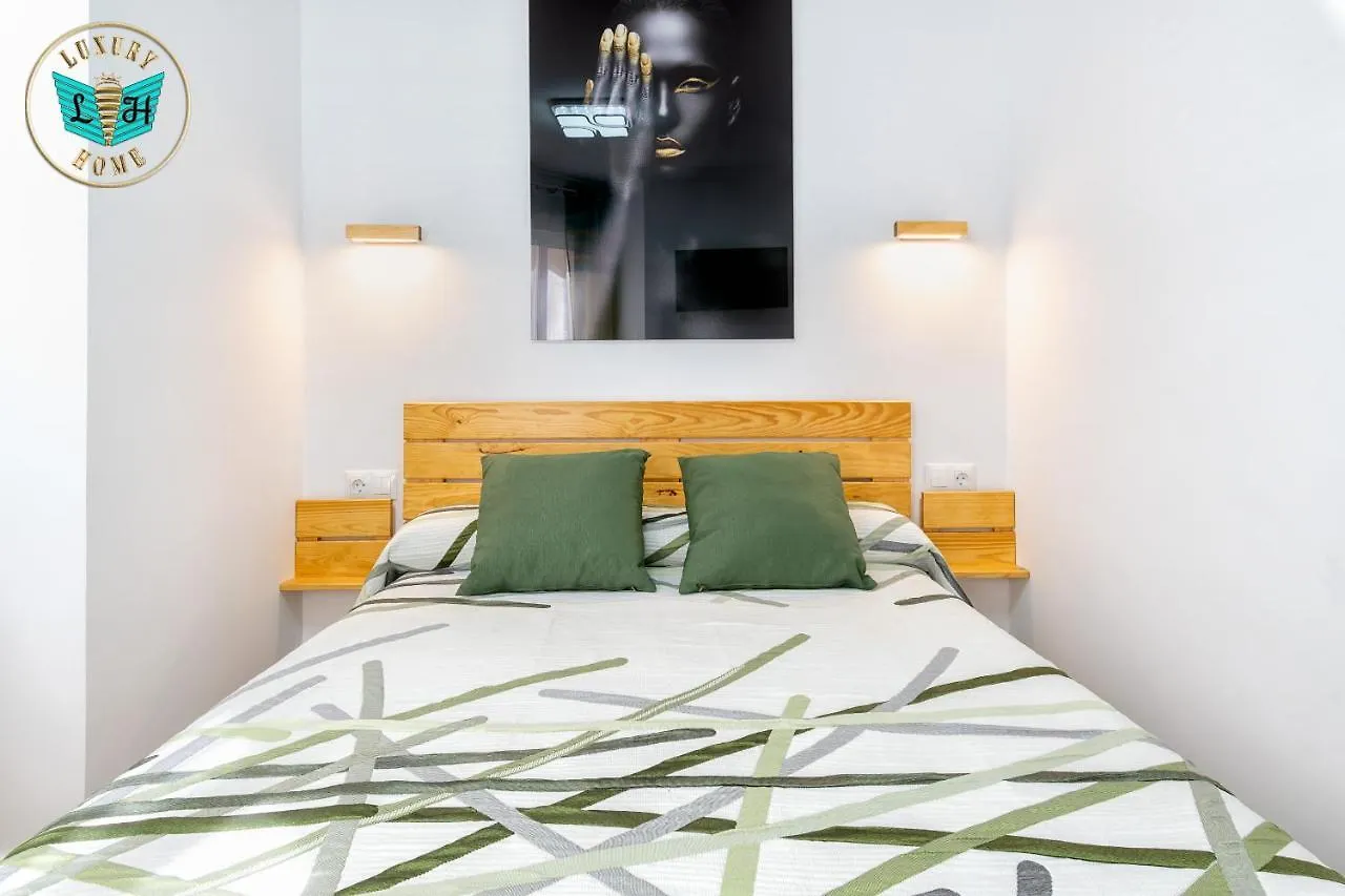 Luxury Home Boheme Malaga 0*,